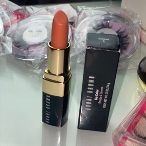 COPY - Bobbi brown salmon color lipstick